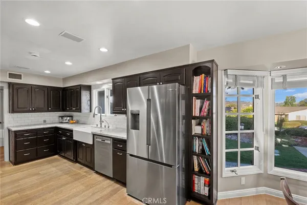 $1,316,180 | 1618 Alapat Drive, Escondido, CA 92027