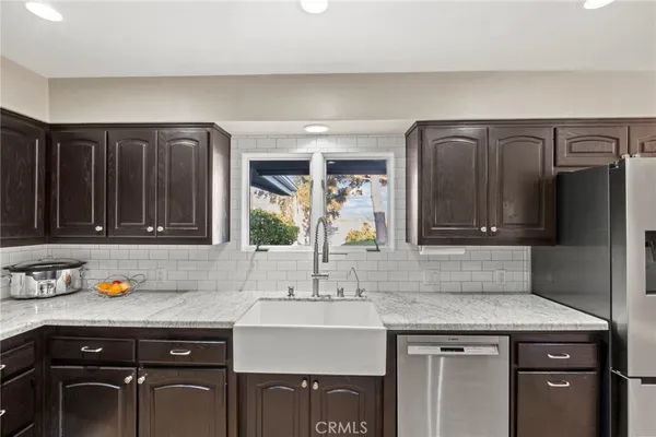 $1,316,180 | 1618 Alapat Drive, Escondido, CA 92027