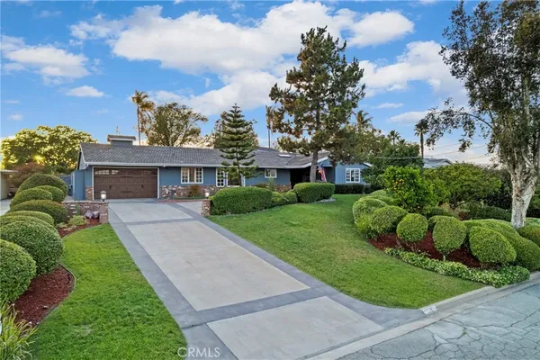 $1,316,180 | 1618 Alapat Drive, Escondido, CA 92027