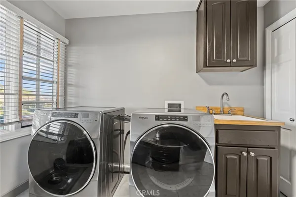 $1,316,180 | 1618 Alapat Drive, Escondido, CA 92027
