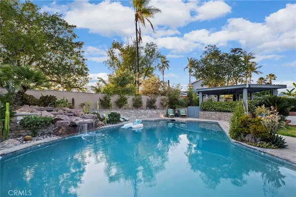 $1,316,180 | 1618 Alapat Drive, Escondido, CA 92027