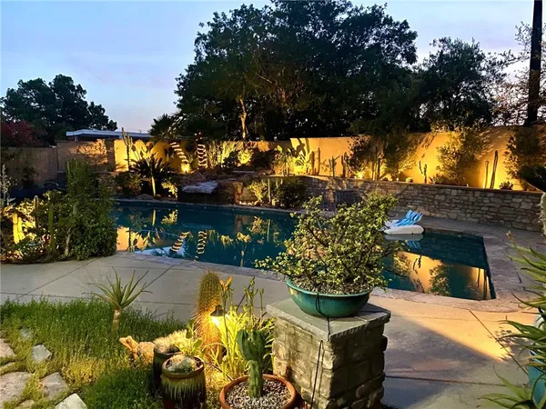 $1,316,180 | 1618 Alapat Drive, Escondido, CA 92027