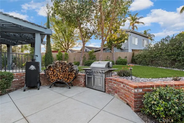 $1,316,180 | 1618 Alapat Drive, Escondido, CA 92027