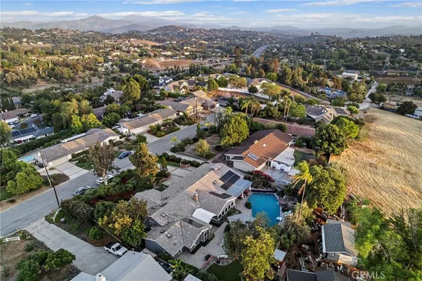 $1,316,180 | 1618 Alapat Drive, Escondido, CA 92027