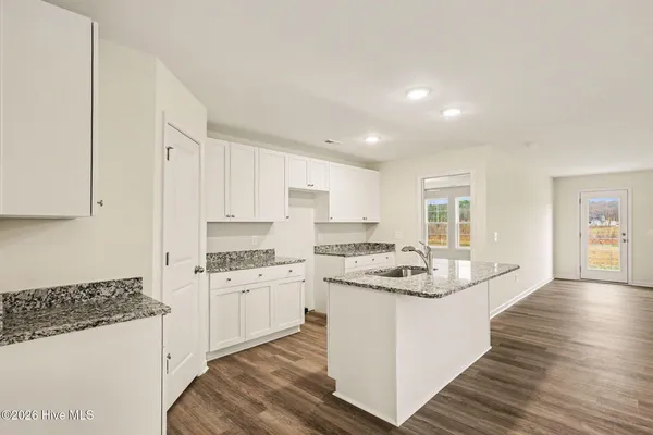 $309,995 | 31 East Emily Gardens Drive, Selma, NC 27576