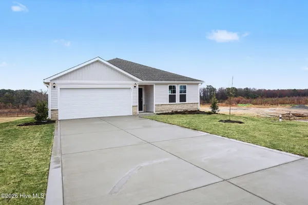 $309,995 | 31 East Emily Gardens Drive, Selma, NC 27576