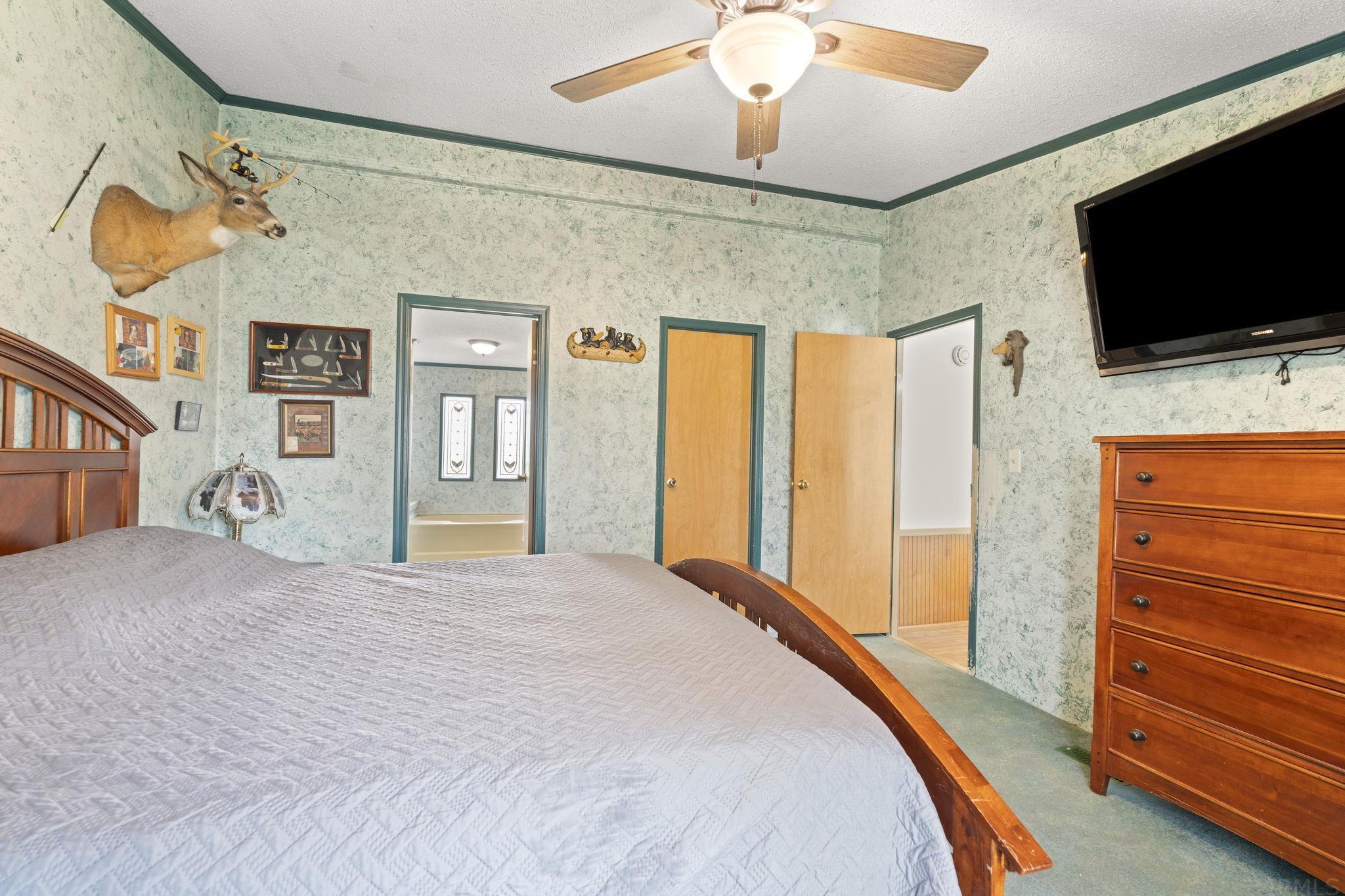 5229 Hoagland Road Fort Wayne, IN 46816 - Photo 12 of 36