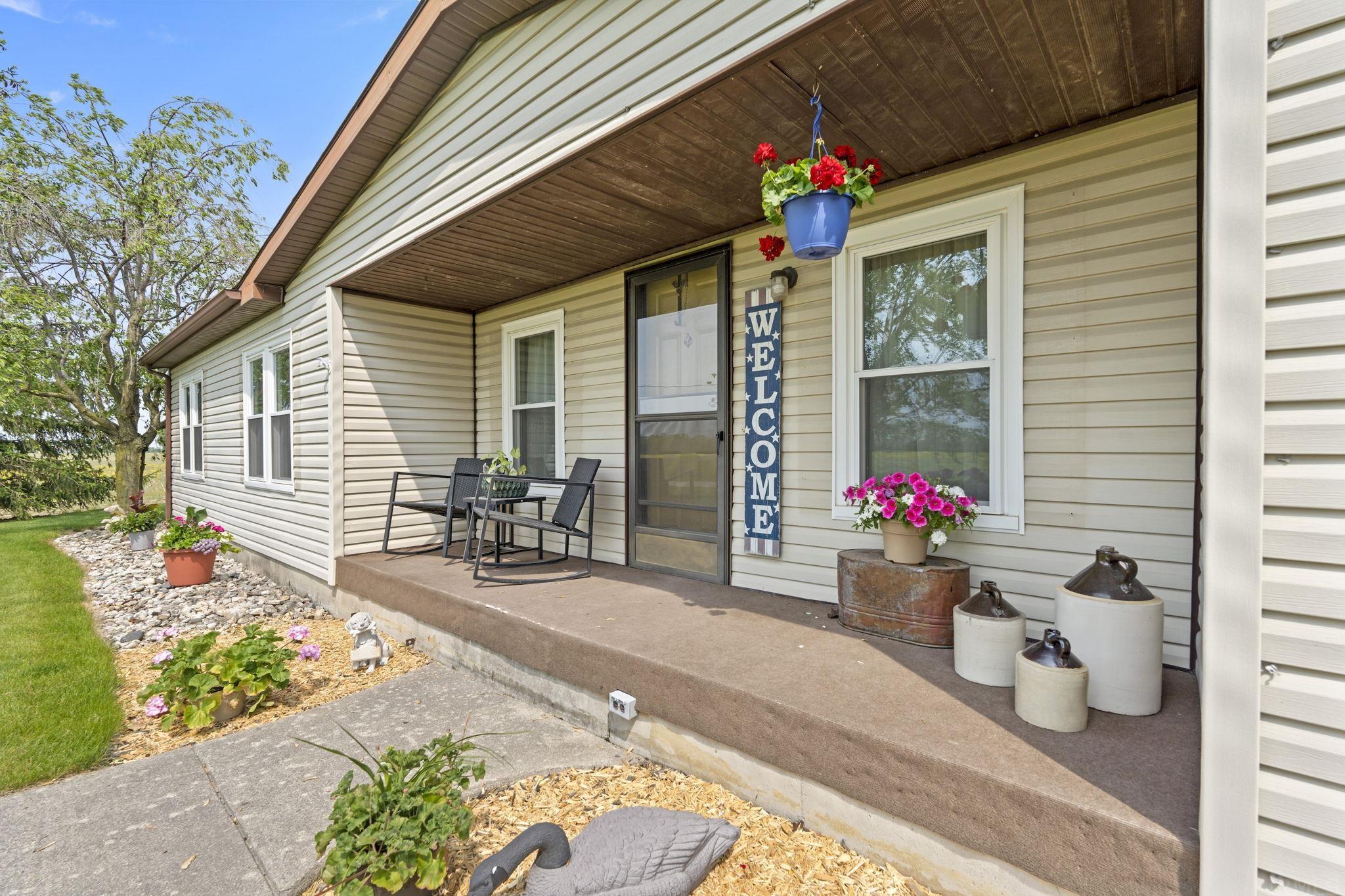 5229 Hoagland Road Fort Wayne, IN 46816 - Photo 4 of 36