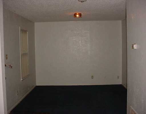 5861 Hampshire Road Corpus Christi, TX 78408 - Photo 2 of 7 a view of an empty room