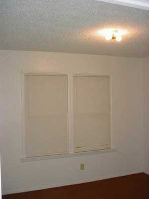 5861 Hampshire Road Corpus Christi, TX 78408 - Photo 4 of 7