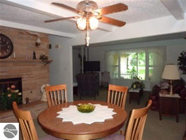 8318 South Federal Road Shepherd, MI 48883 - Photo 19 of 46 1746658-18.JPG