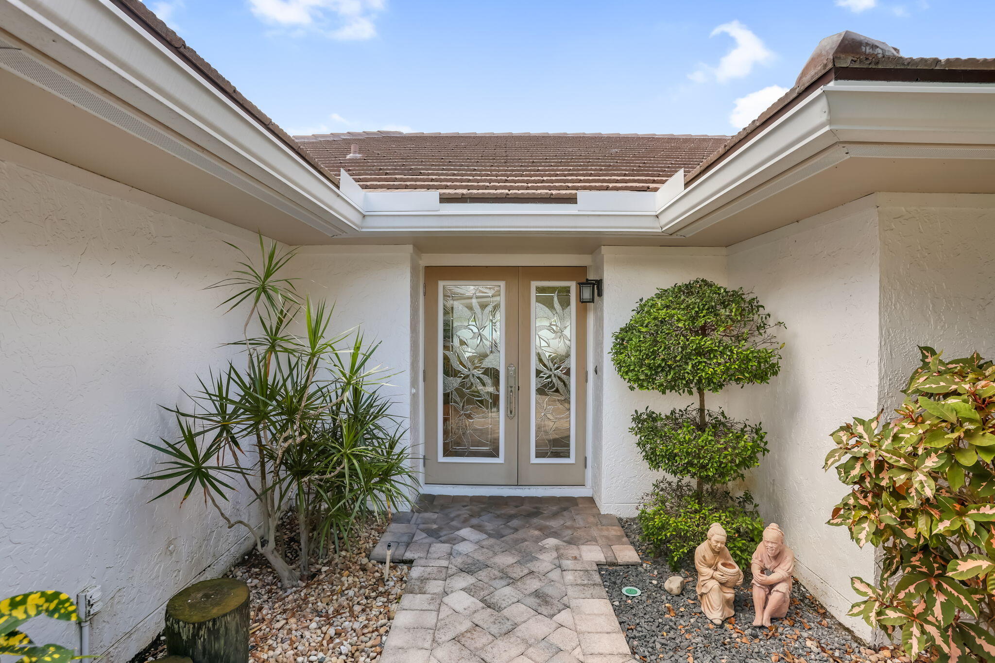 20485 Linksview Way Boca Raton, FL 33434 - Photo 1 of 40 20-web-or-mls-0E2A4878