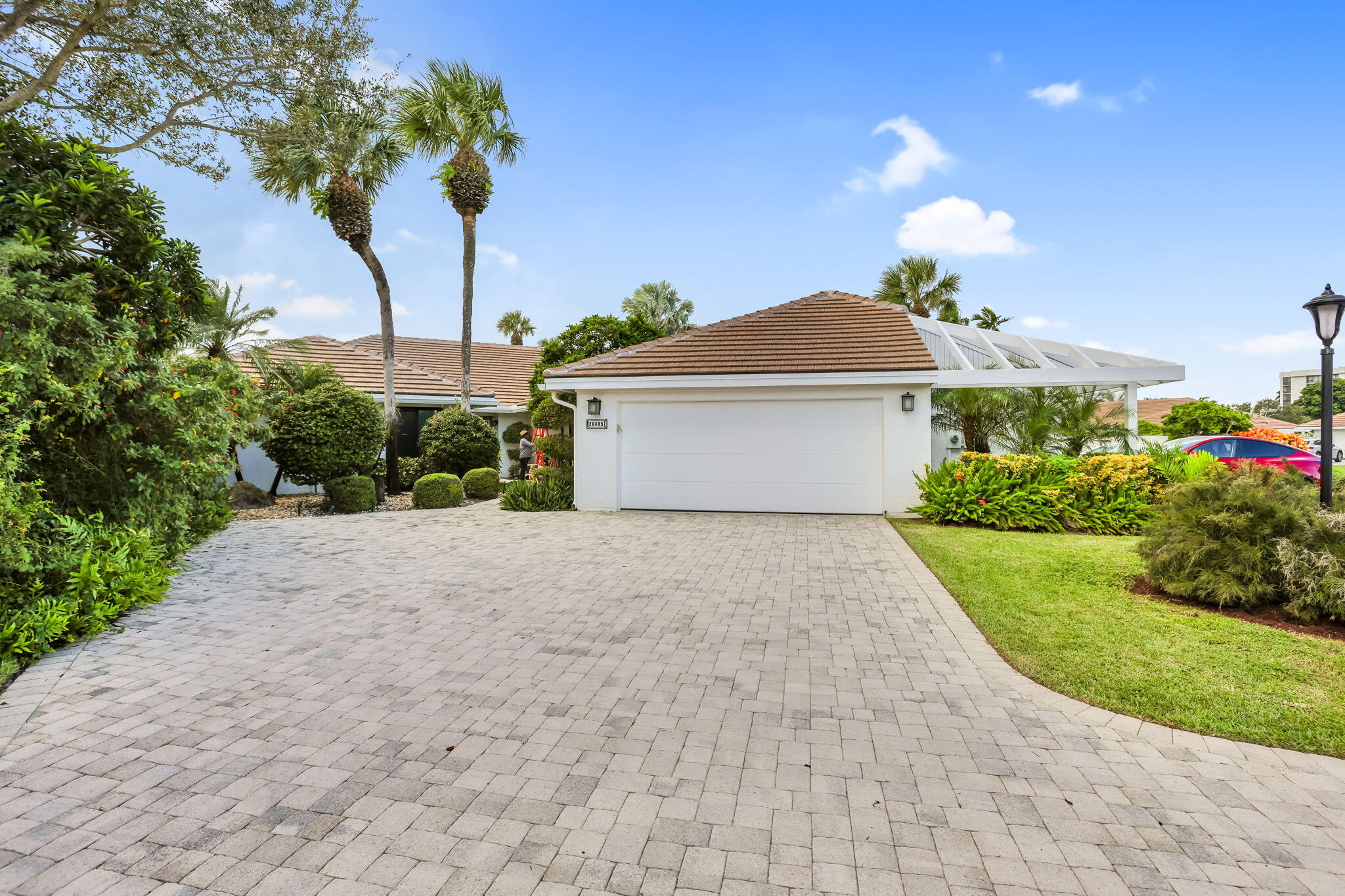 20485 Linksview Way Boca Raton, FL 33434 - Photo 3 of 40 18-web-or-mls-0E2A4868