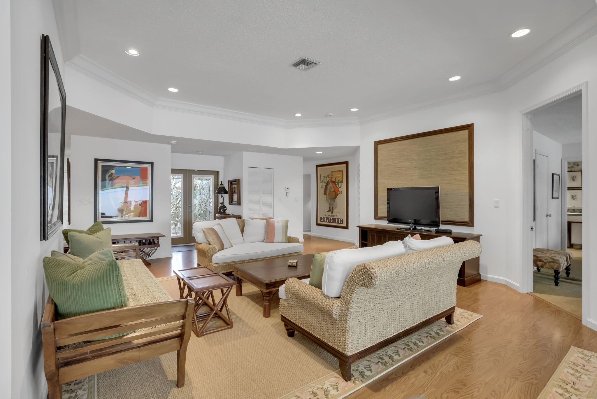 20485 Linksview Way Boca Raton, FL 33434 - Photo 9 of 40 26-web-or-mls-0E2A4943