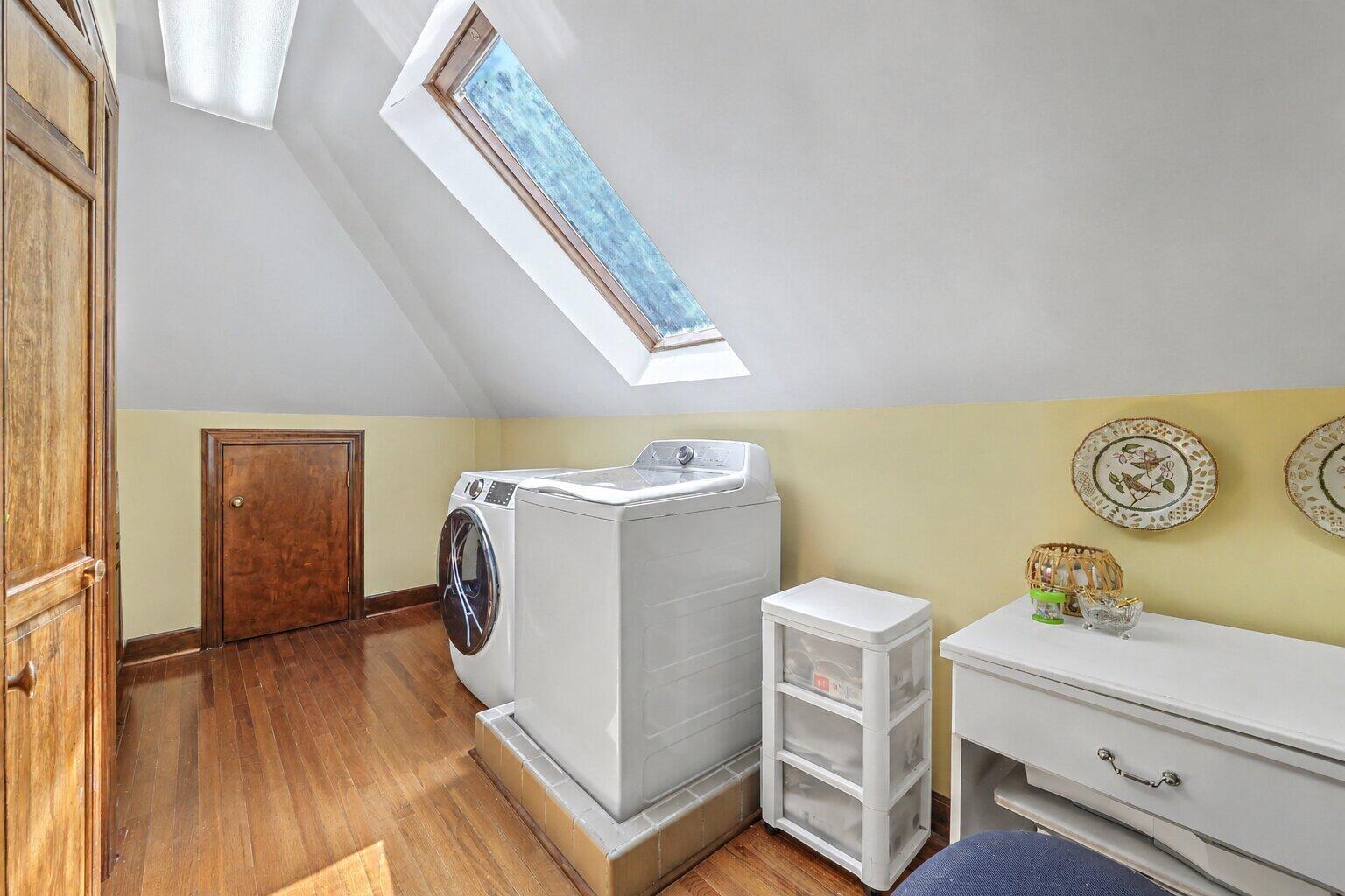 2328 Portside Way Charleston, SC 29407 - Photo 46 of 58 Laundry Room