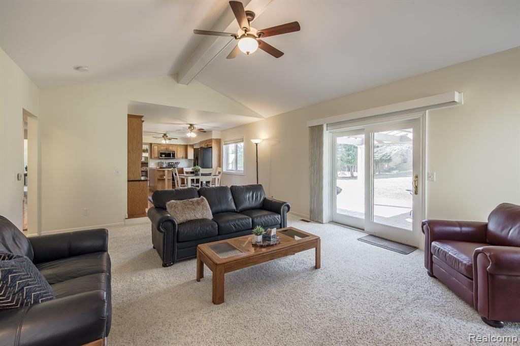 2035 Reagan Drive Rochester Hills, MI 48309 - Photo 26 of 51