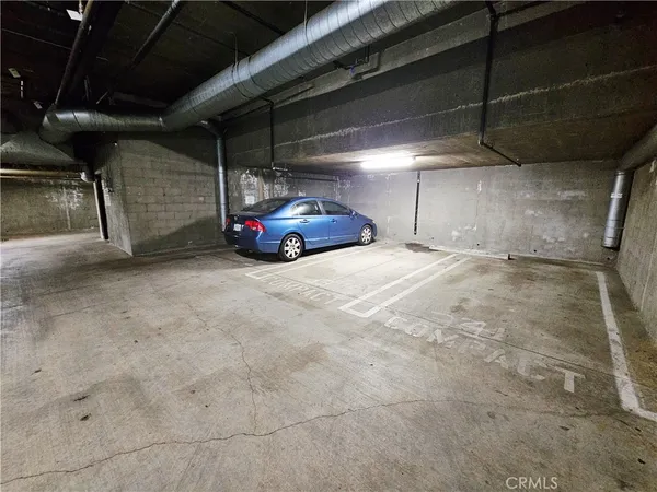 $3,250 | 156 South Oak Knoll Avenue, Unit 209, Pasadena, CA 91101