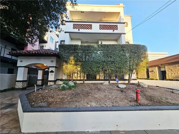 $3,250 | 156 South Oak Knoll Avenue, Unit 209, Pasadena, CA 91101