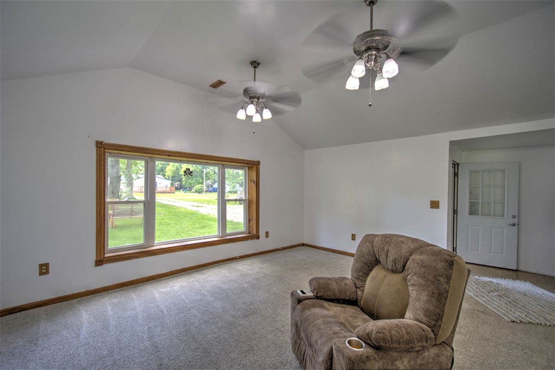 3560 Doneta Avenue Decatur, IL 62526 - Photo 3 of 25