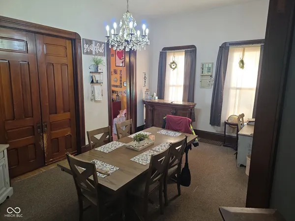 $205,000 | 122 West 5th Street, Rushville, IN 46173