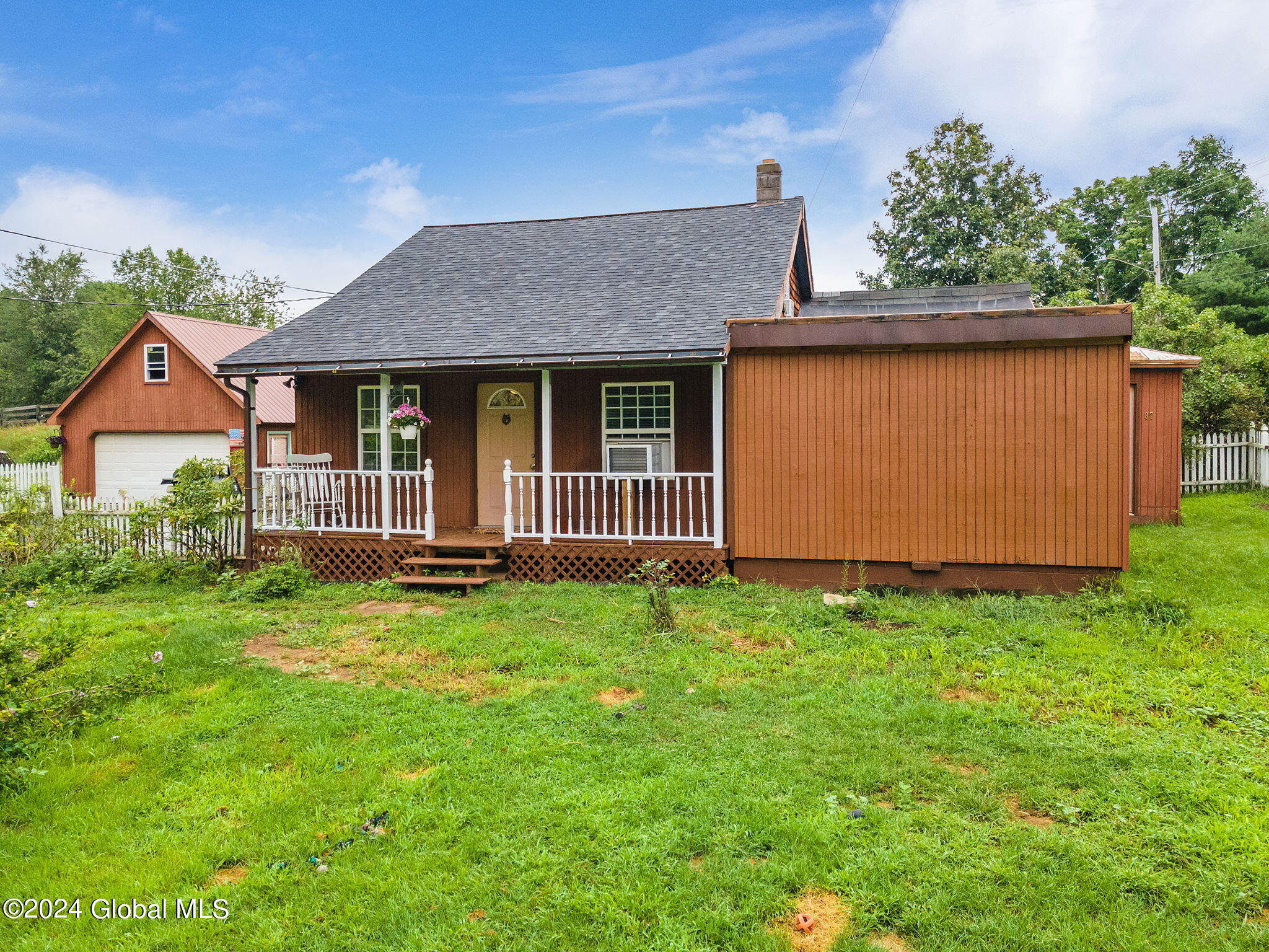 1-web-or-mls-87RugglesRd_01
