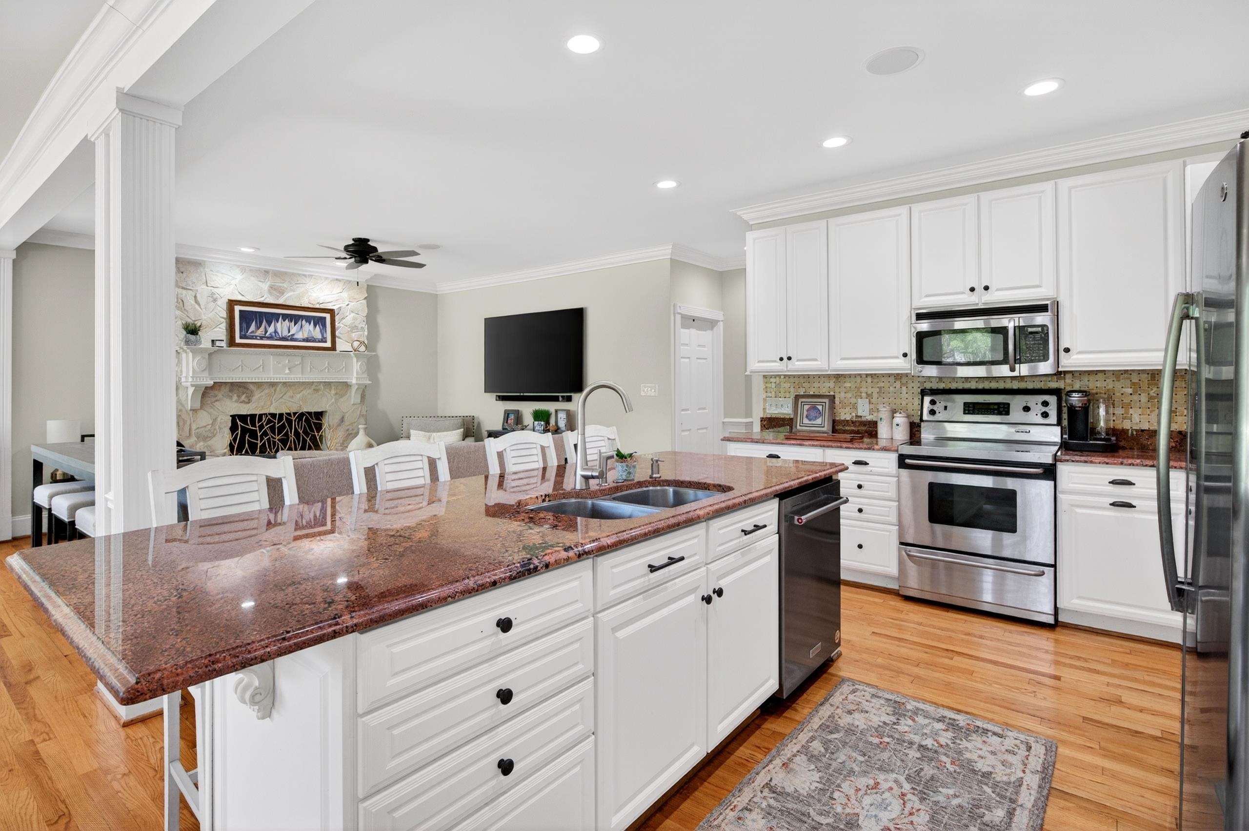 186 Sanderling Avenue Georgetown, SC 29440 - Photo 11 of 59