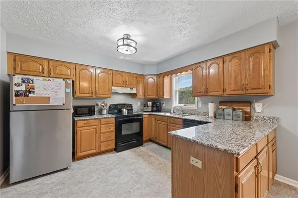 $365,000 | 115 Pigeon Creek Road, Eighty Four, PA 15330
