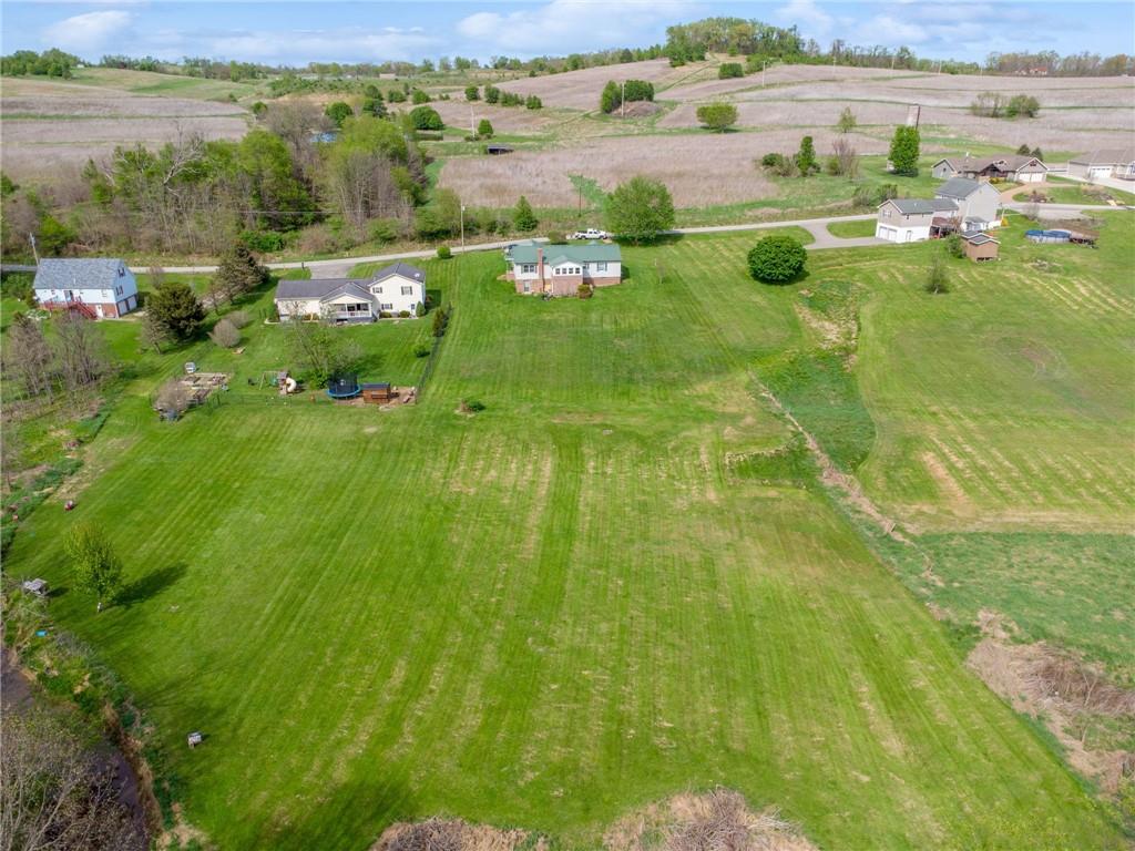 115 Pigeon Creek Road Eighty Four, PA 15330 - Photo 5 of 35