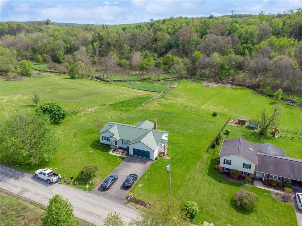 115 Pigeon Creek Road Eighty Four, PA 15330 - Photo 6 of 35