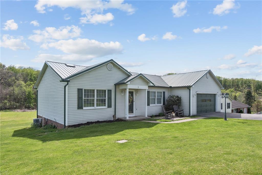 115 Pigeon Creek Road Eighty Four, PA 15330 - Photo 9 of 35