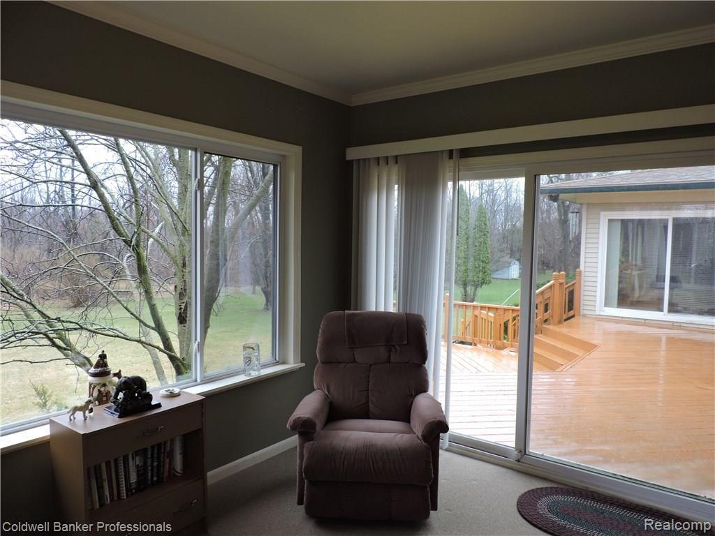 7000 Oakhill Road Clarkston, MI 48348 - Photo 33 of 47 Office/study has private deck entrance.
