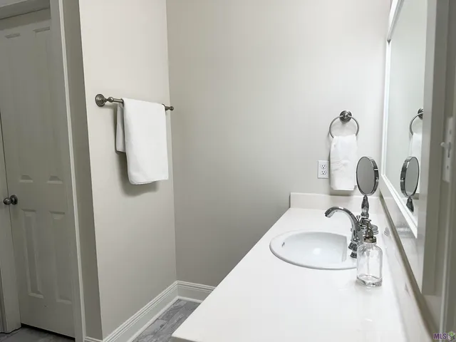 $282,900 | 9932 Smithfield Court, Baton Rouge, LA 70810