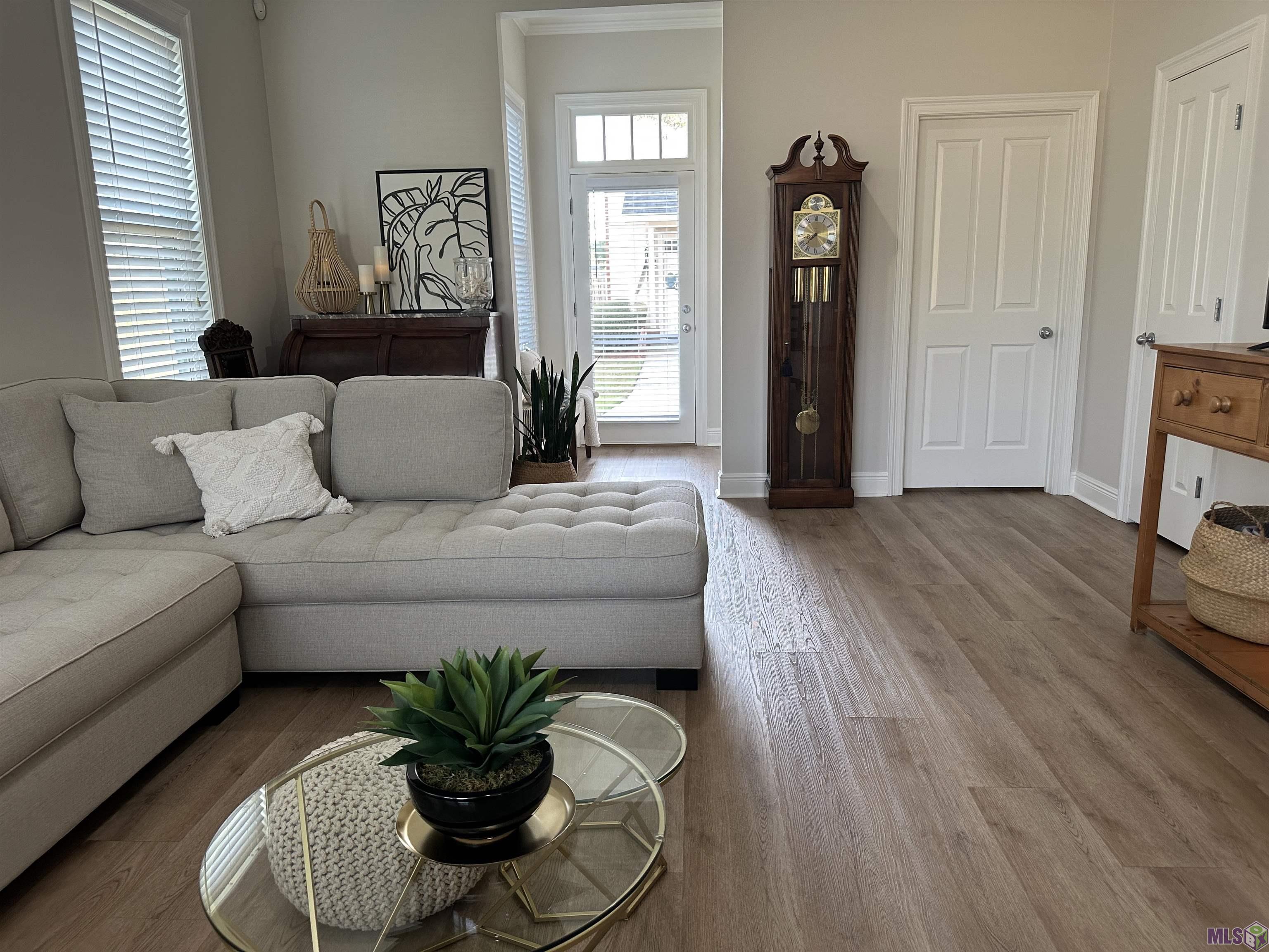 9932 Smithfield Court Baton Rouge, LA 70810 - Photo 5 of 27