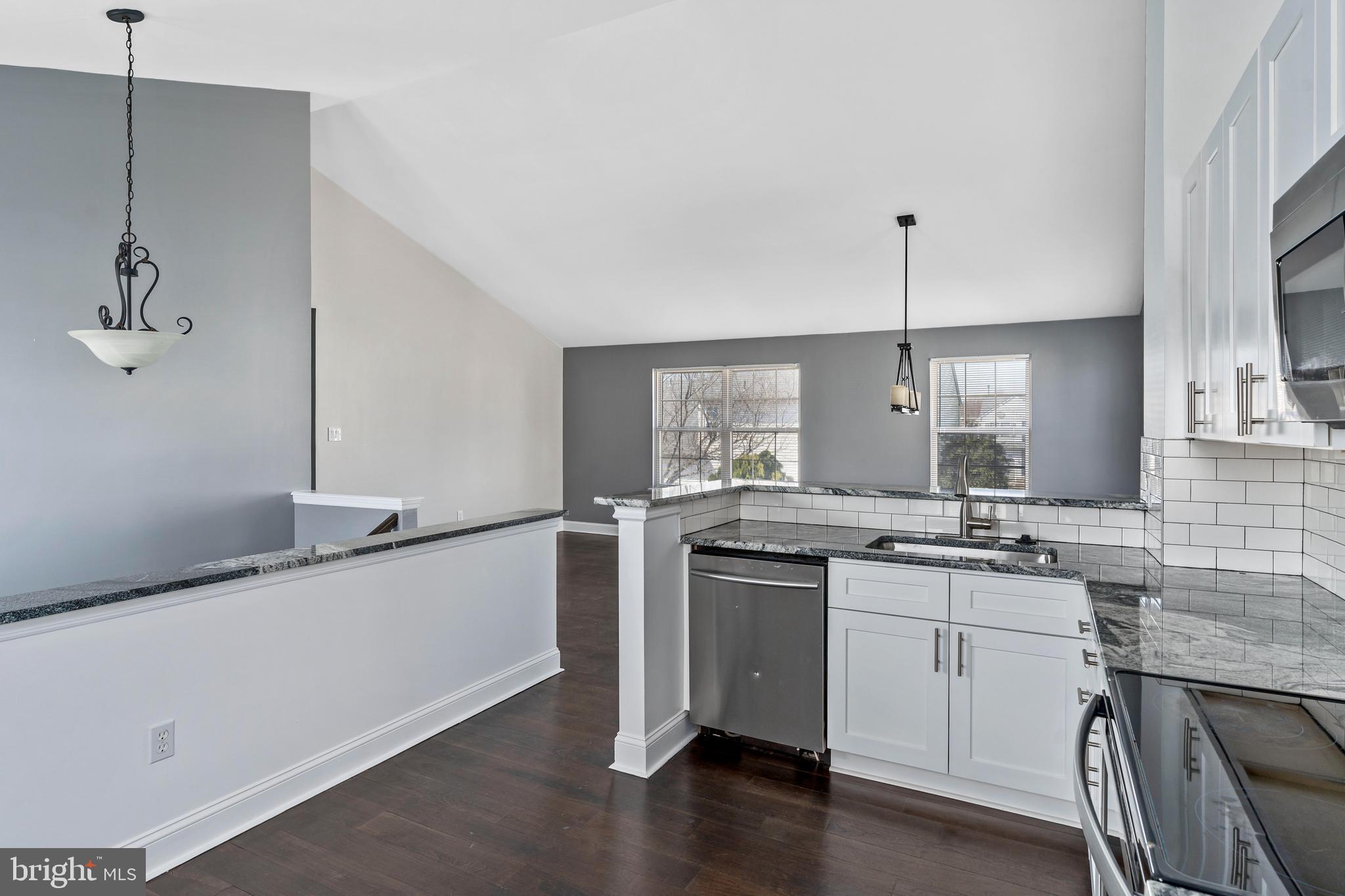 65 Springcress Drive Delran, NJ 08075 - Photo 11 of 27