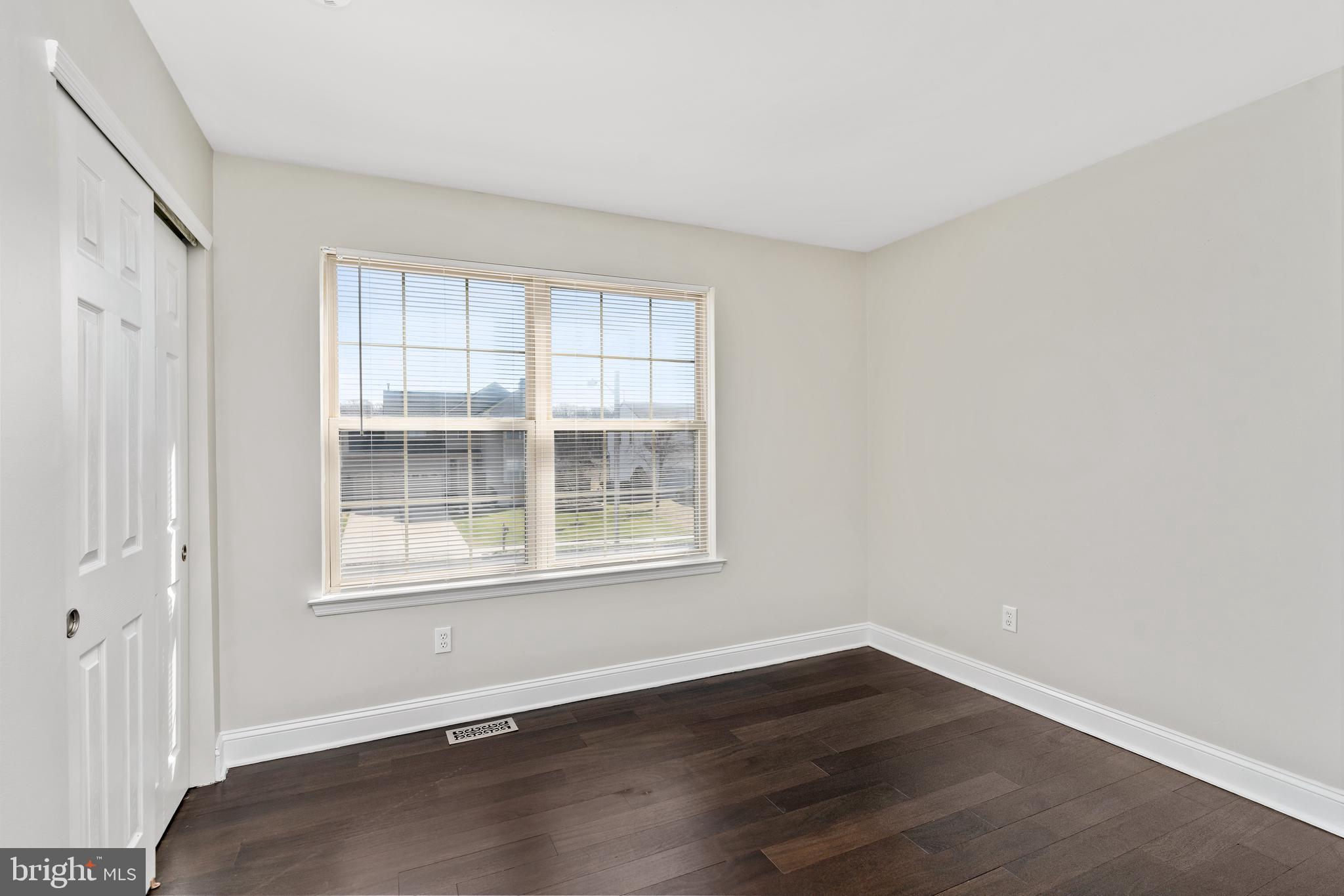65 Springcress Drive Delran, NJ 08075 - Photo 13 of 27