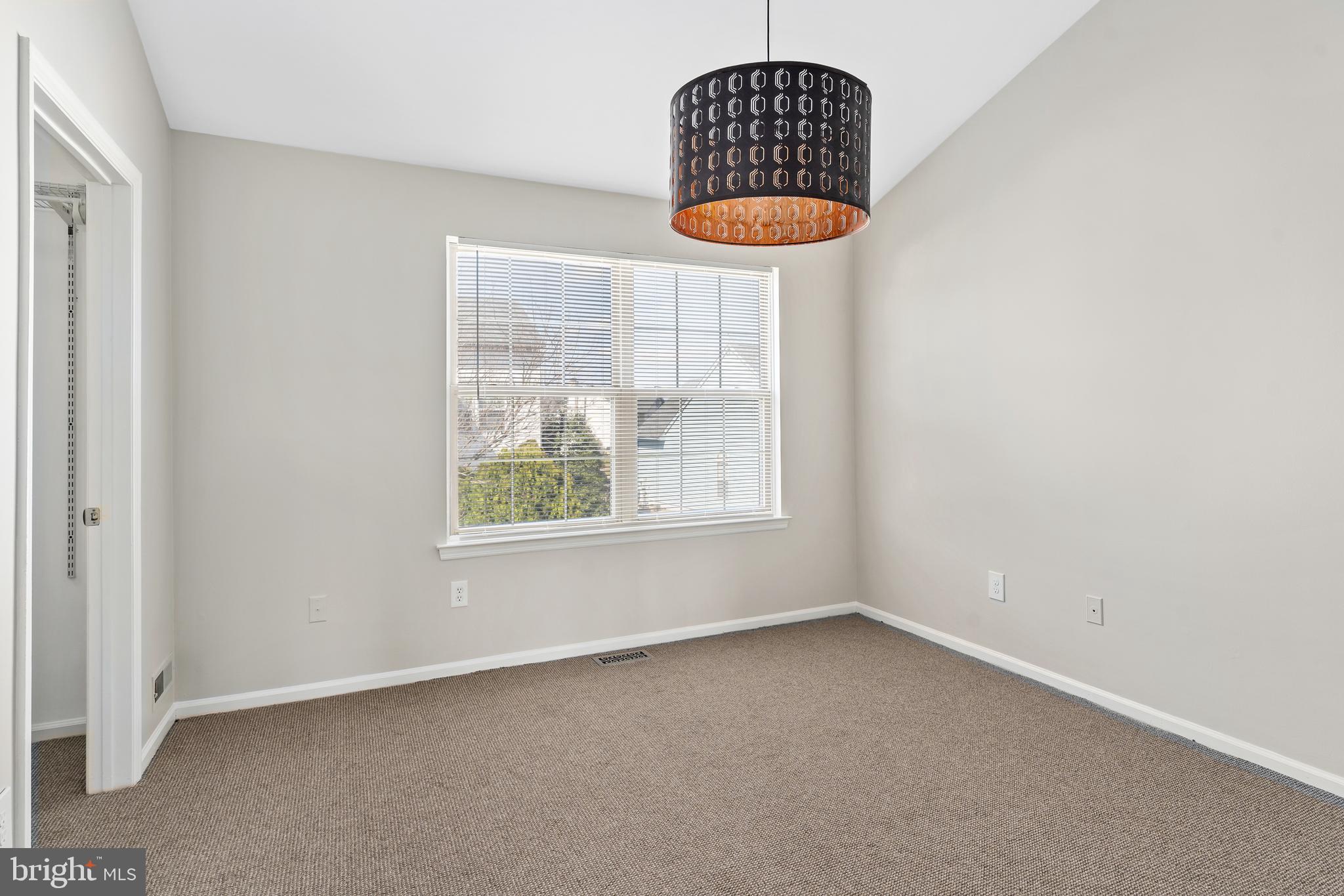 65 Springcress Drive Delran, NJ 08075 - Photo 15 of 27