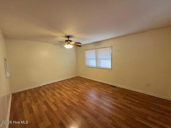 $1,950 | 814 Piner Road, Wilmington, NC 28409
