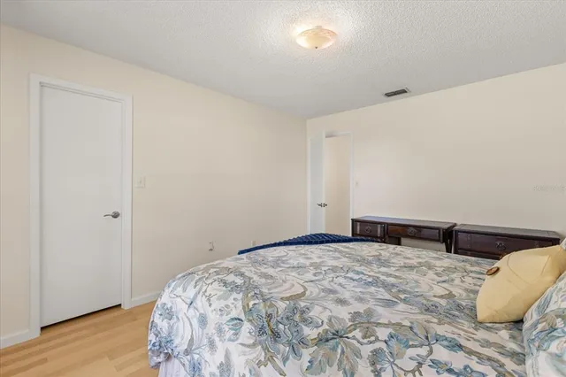 $578,900 | 7741 Lake Andrea Circle, Mount Dora, FL 32757