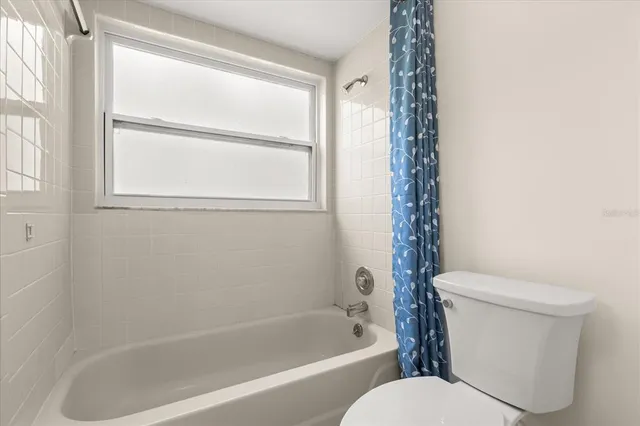 $578,900 | 7741 Lake Andrea Circle, Mount Dora, FL 32757