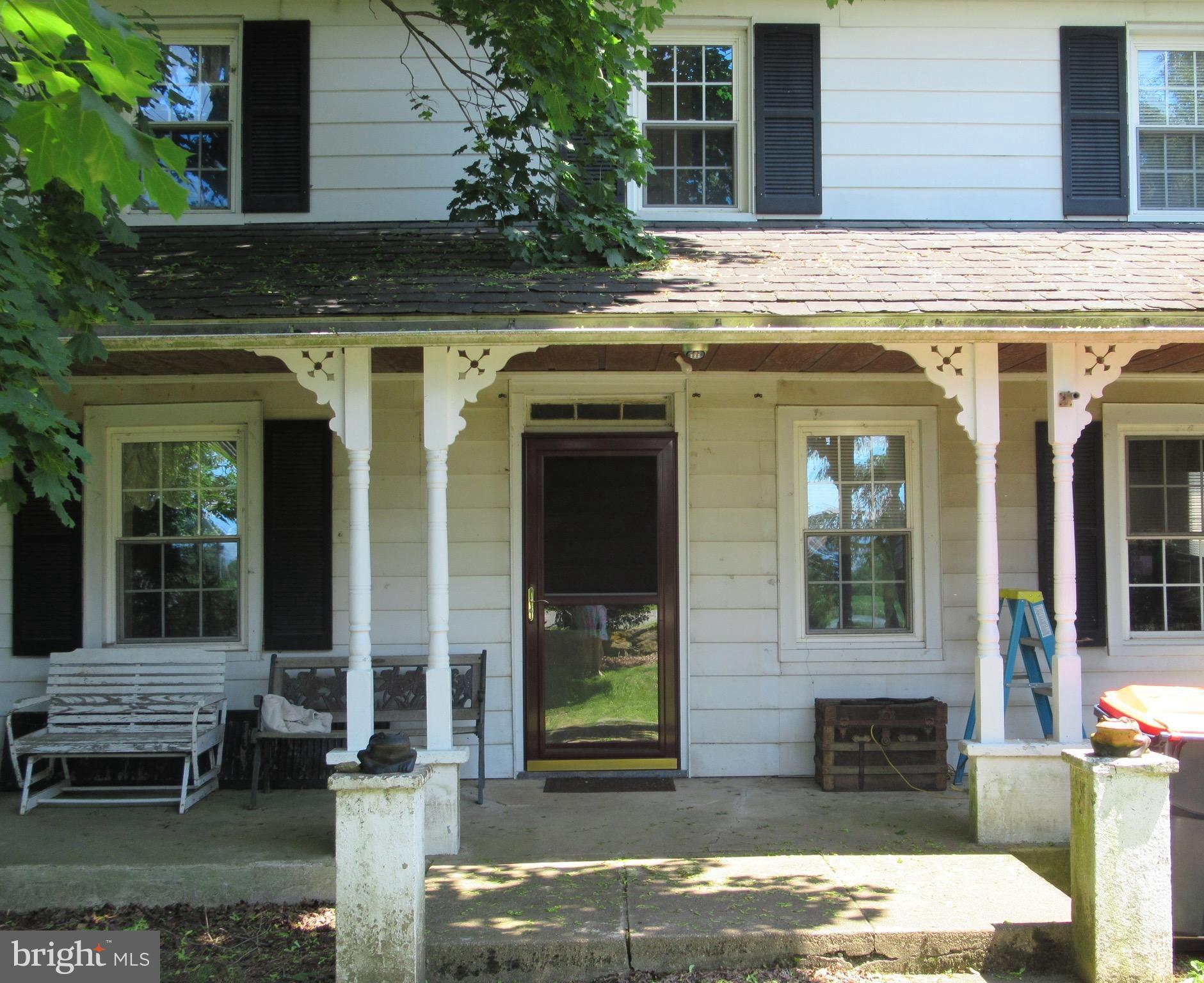 Exterior (Front)