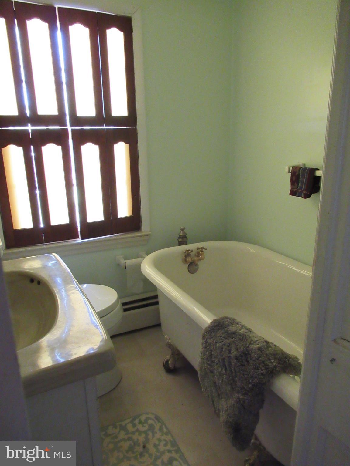 304 Pleasant Grove Road Conowingo, MD 21918 - Photo 15 of 29 Bath