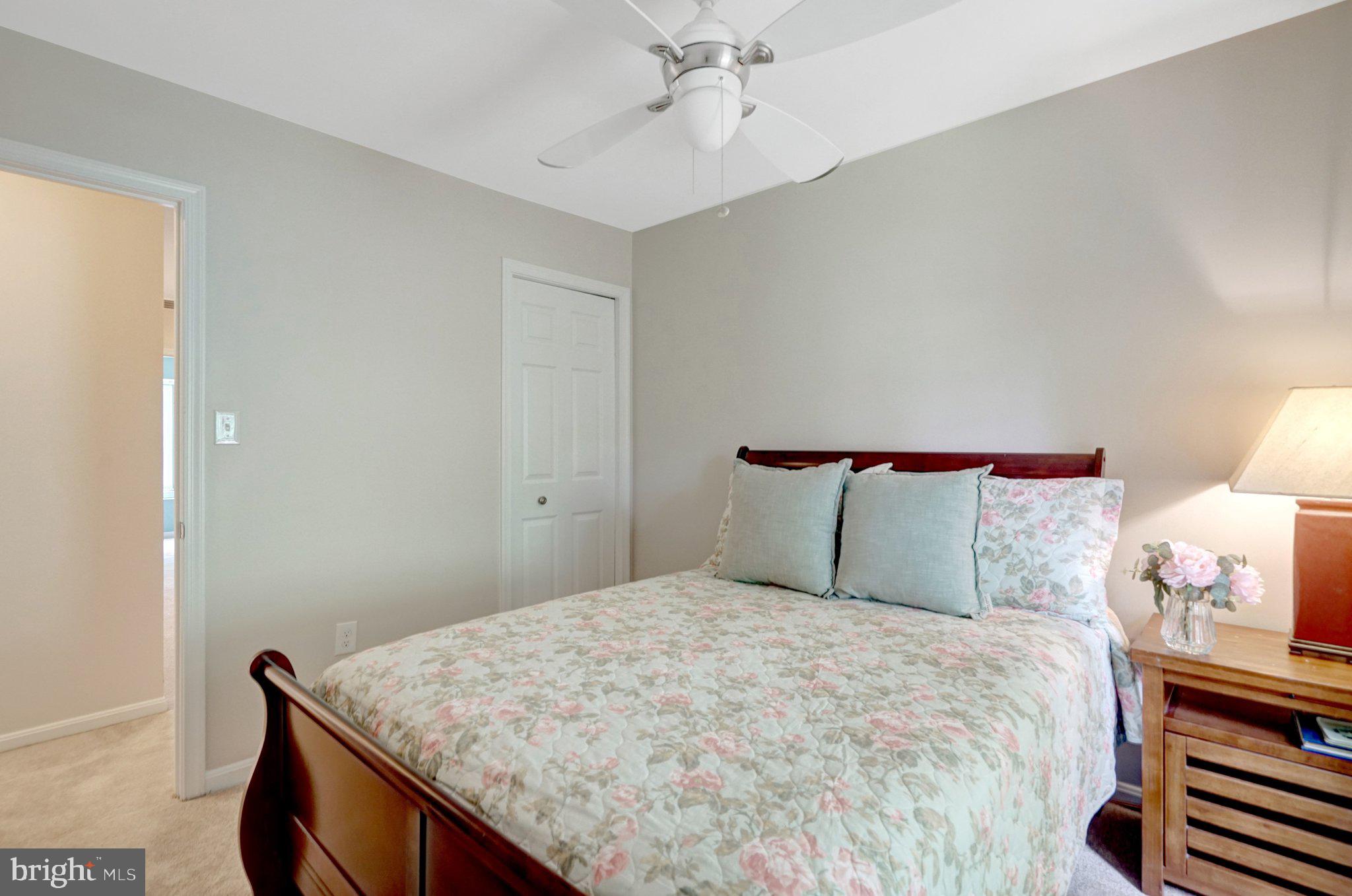 7838 Ashley Glen Road Annandale, VA 22003 - Photo 40 of 77 Second bedroom on UL