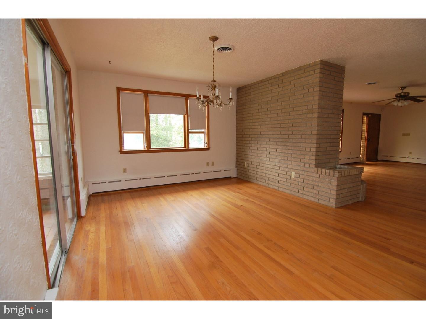 100 Harmony Road Mickleton, NJ 08056 - Photo 6 of 24 Dining Room