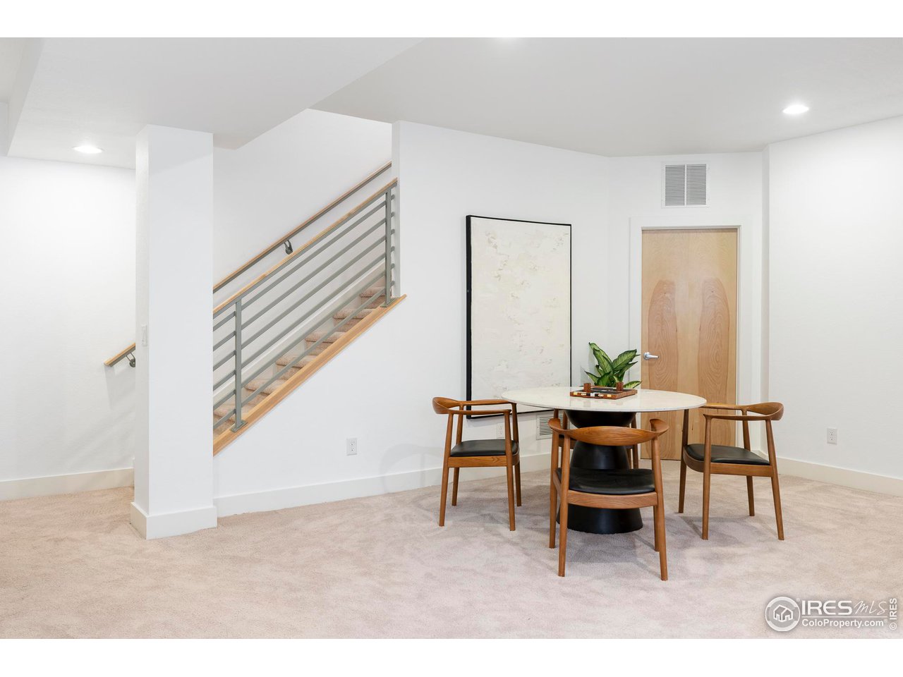 5247 5th Street Boulder, CO 80304 - Photo 22 of 34 a workspace with furniture and window