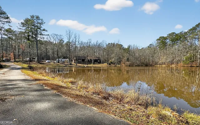 $949,000 | 261 McIntosh Circle, Jackson, GA 30233