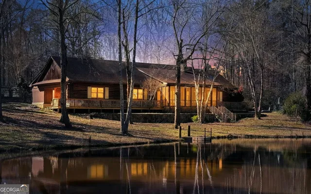 $949,000 | 261 McIntosh Circle, Jackson, GA 30233