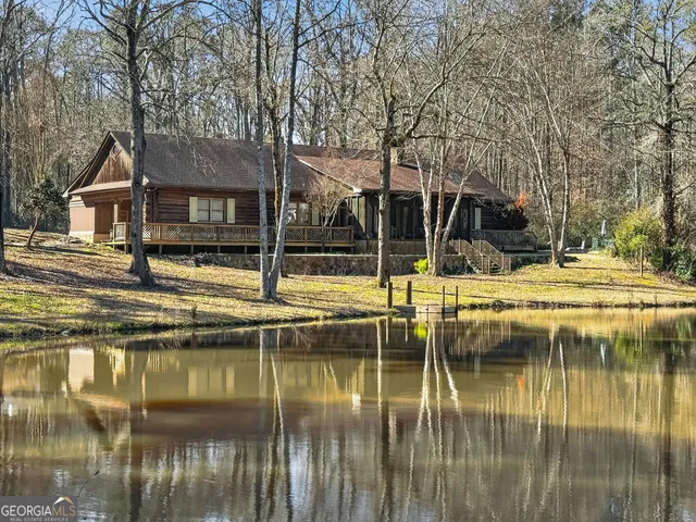 $949,000 | 261 McIntosh Circle, Jackson, GA 30233