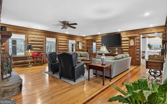 $949,000 | 261 McIntosh Circle, Jackson, GA 30233