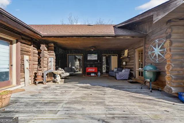 $949,000 | 261 McIntosh Circle, Jackson, GA 30233