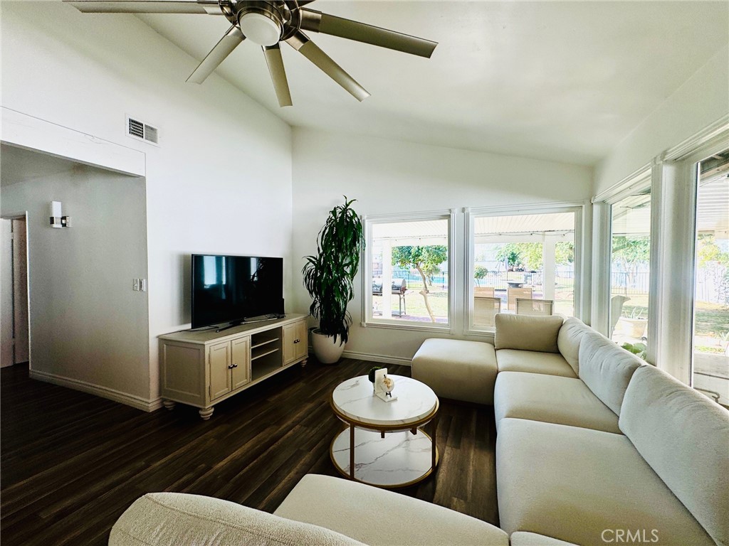 10611 Shellabarger Road Bakersfield, CA 93312 - Photo 21 of 50 Gallery Image 21